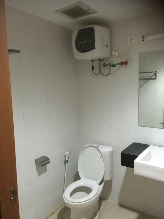 Beverly Dago Apartment Bandung Bagian luar foto