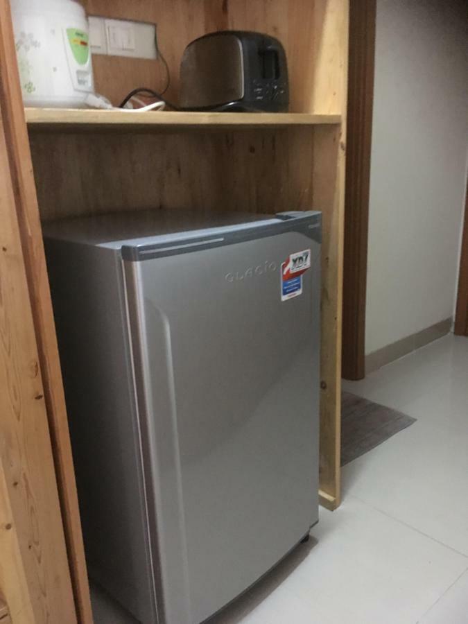 Beverly Dago Apartment Bandung Bagian luar foto