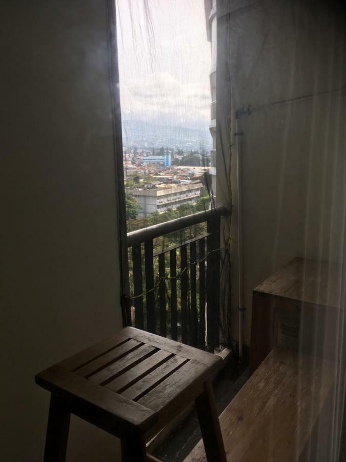 Beverly Dago Apartment Bandung Bagian luar foto